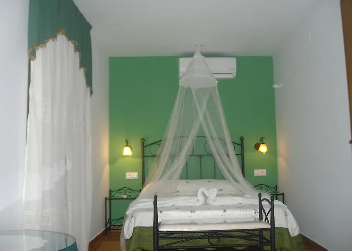 Del Teso, Norte Provincia Cáceres, Tierras De Granadilla Tr-cc-00153 * Cerezo